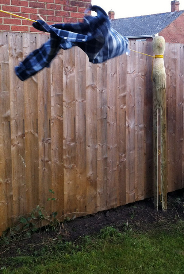 Chainsaw carving