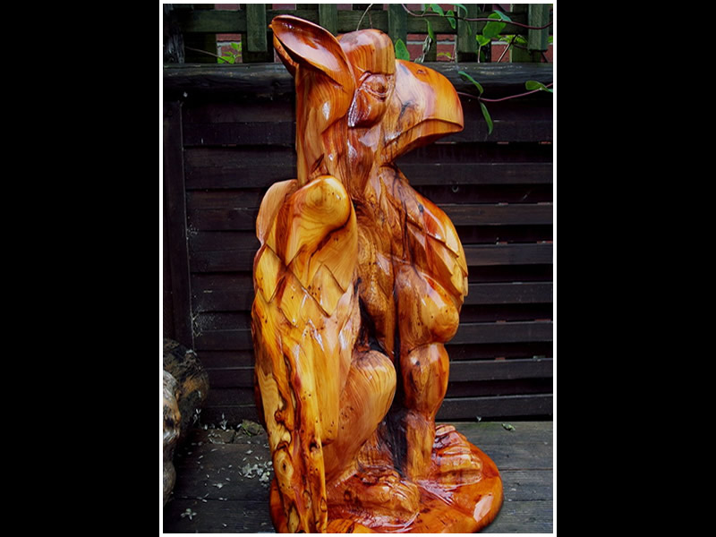 picture of griffin carving