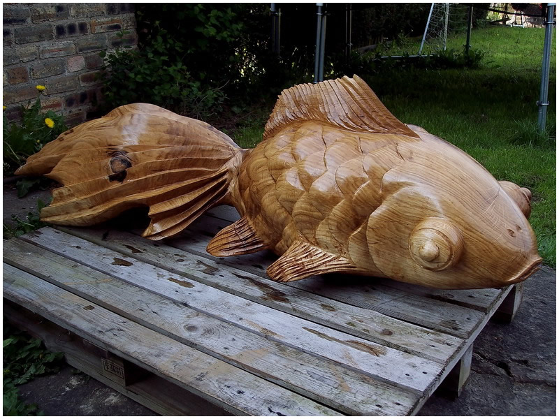 picture of netsuke fish  carving