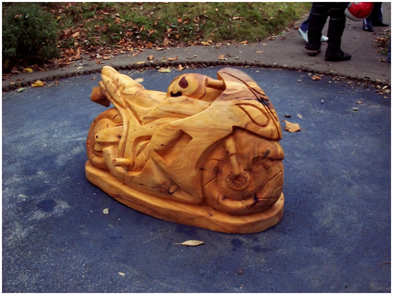 picture of ninja carving