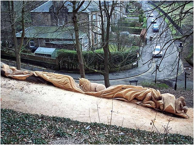 picture of stirling castle carving