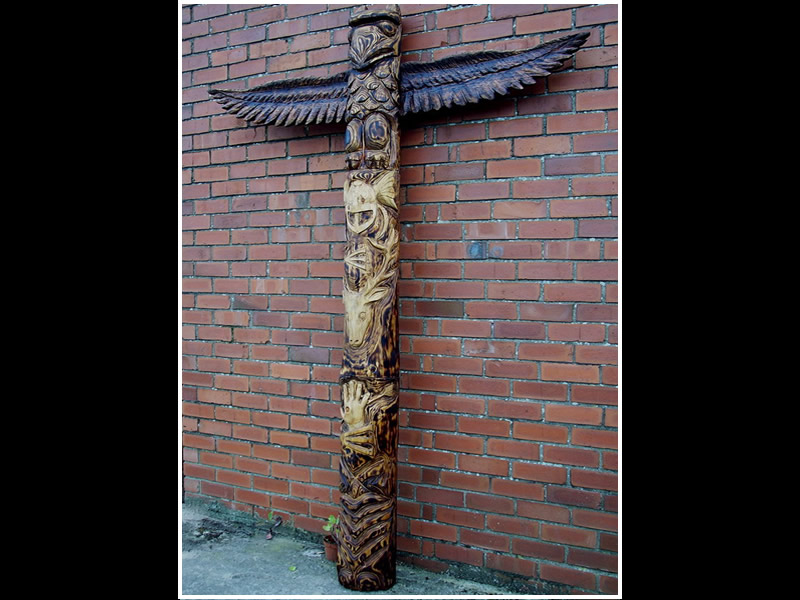 picture of totem pole carving