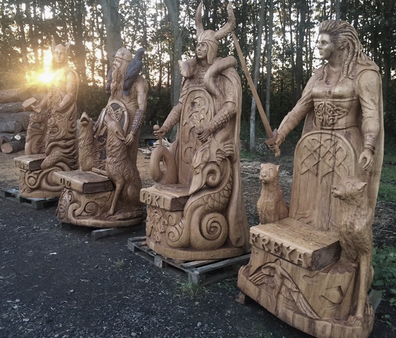 Norse Gods Thrones : Treesculpting